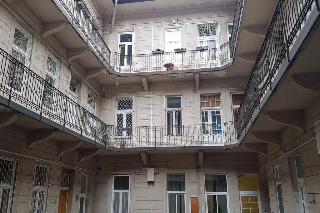 Almassy View Apartment Budapest