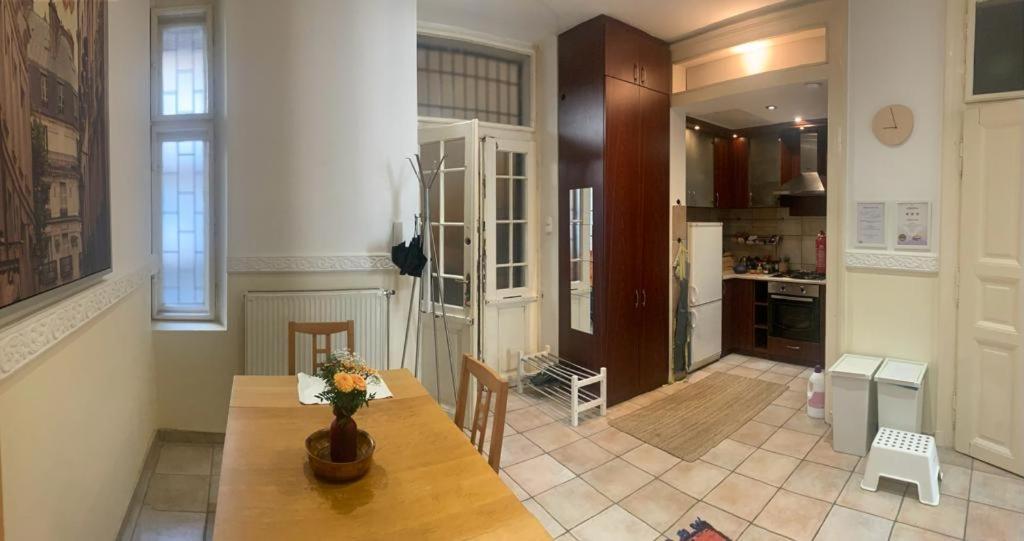 Almassy View Apartment Budapest